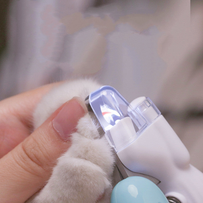 Coupe-griffes DEL pour chat et chien / LED pet nail clipper — vue 9 / view 9